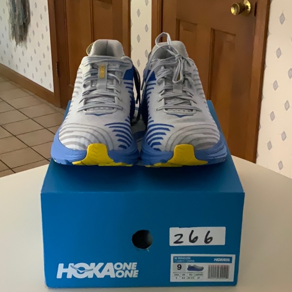 Hoka One One Rincon Sneakers